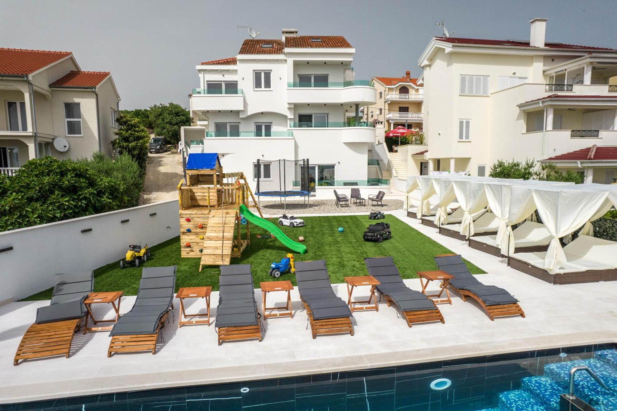 סבטי פטר Holiday House Dominik Apartments חדר תמונה