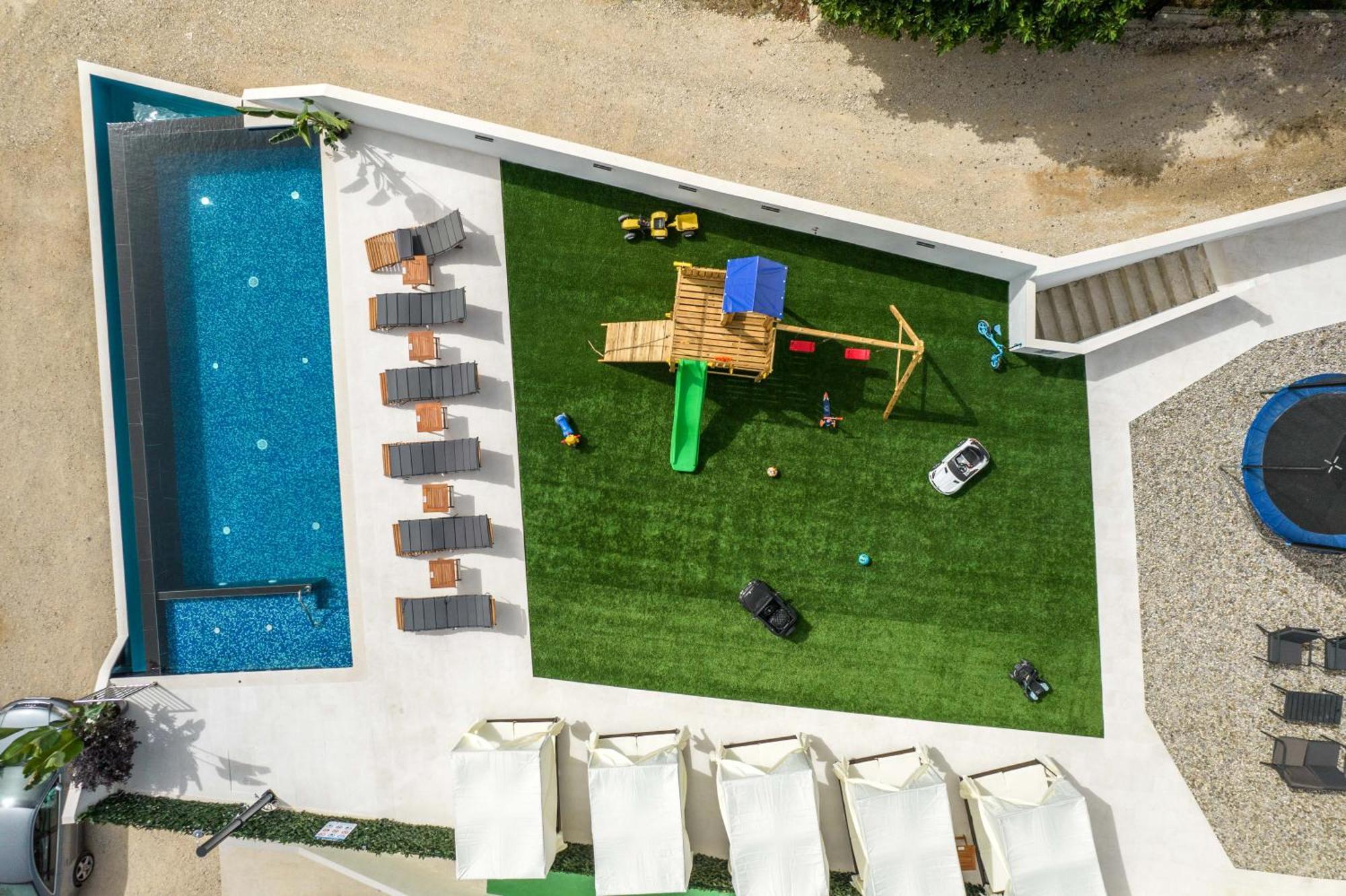 סבטי פטר Holiday House Dominik Apartments מראה חיצוני תמונה